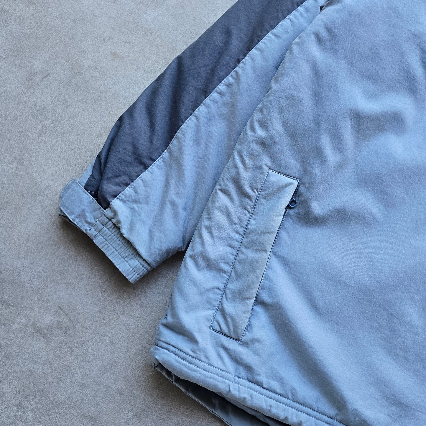 Vintage Nike Mini Swoosh Insulated Jacket - WMNS L