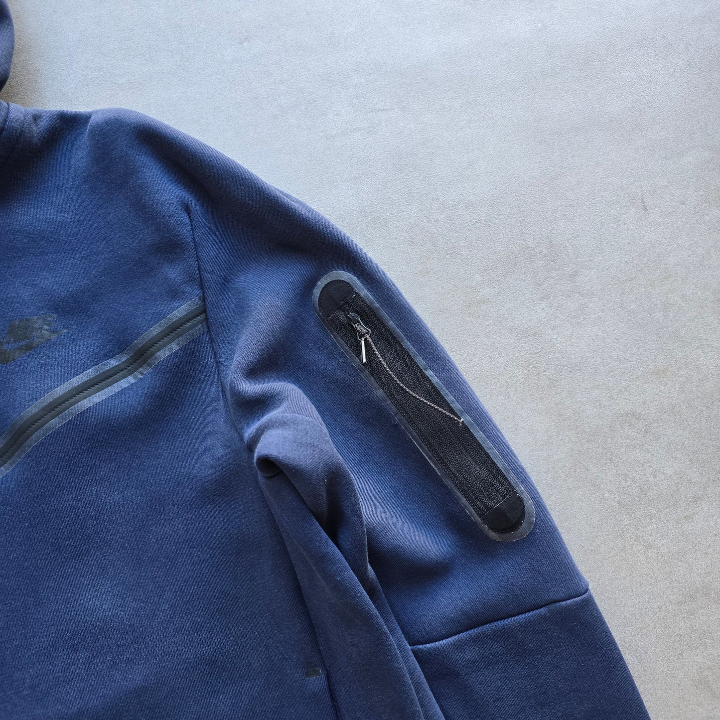 Nike Tech Fleece Navy Blue Hoodie - M