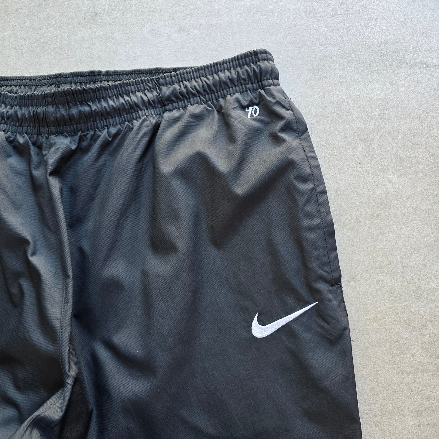 Vintage 2000's Nike Mini Swoosh Ankle Zip Track Pants - L