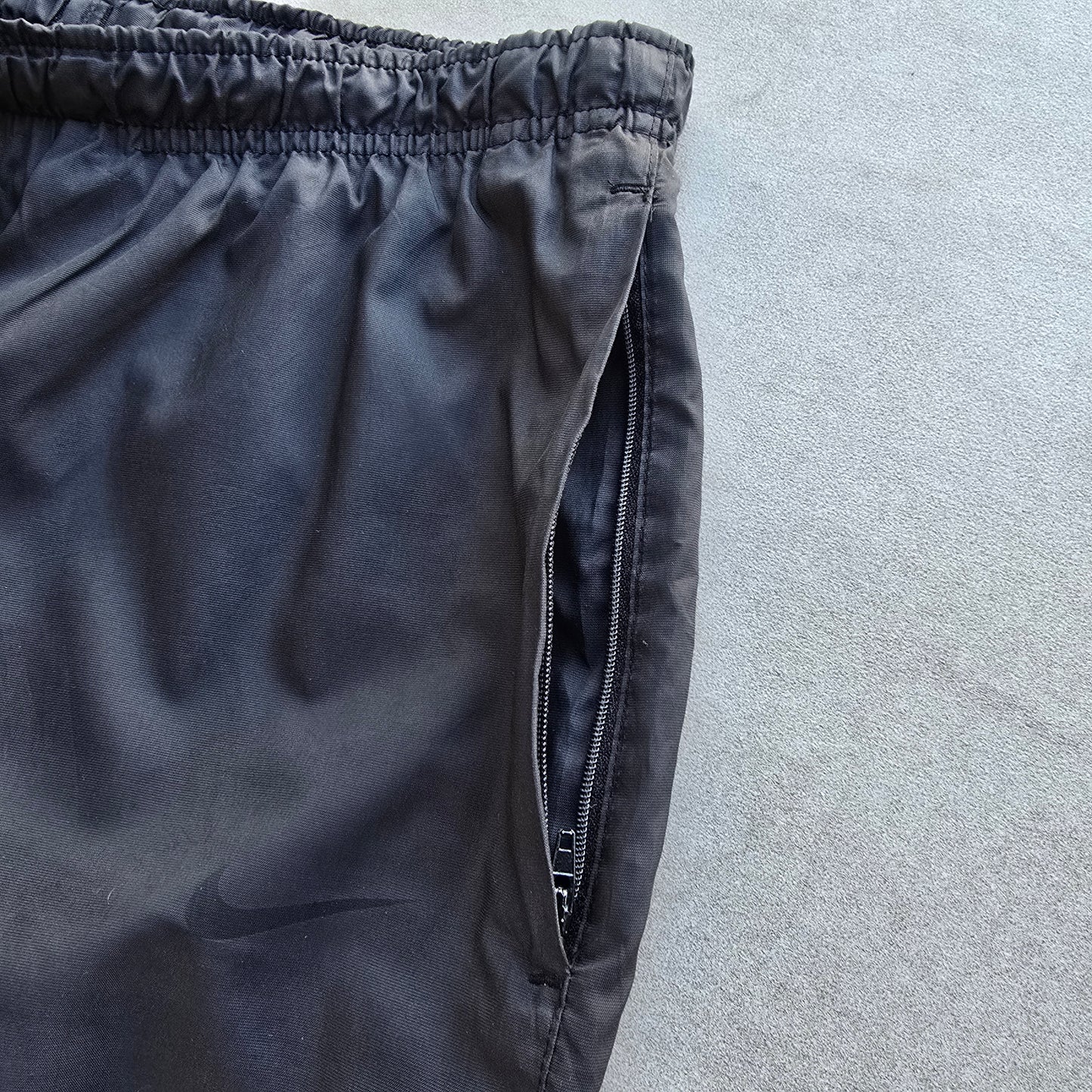Vintage 2000's Nike T90 Ankle Zip Track Pants - L