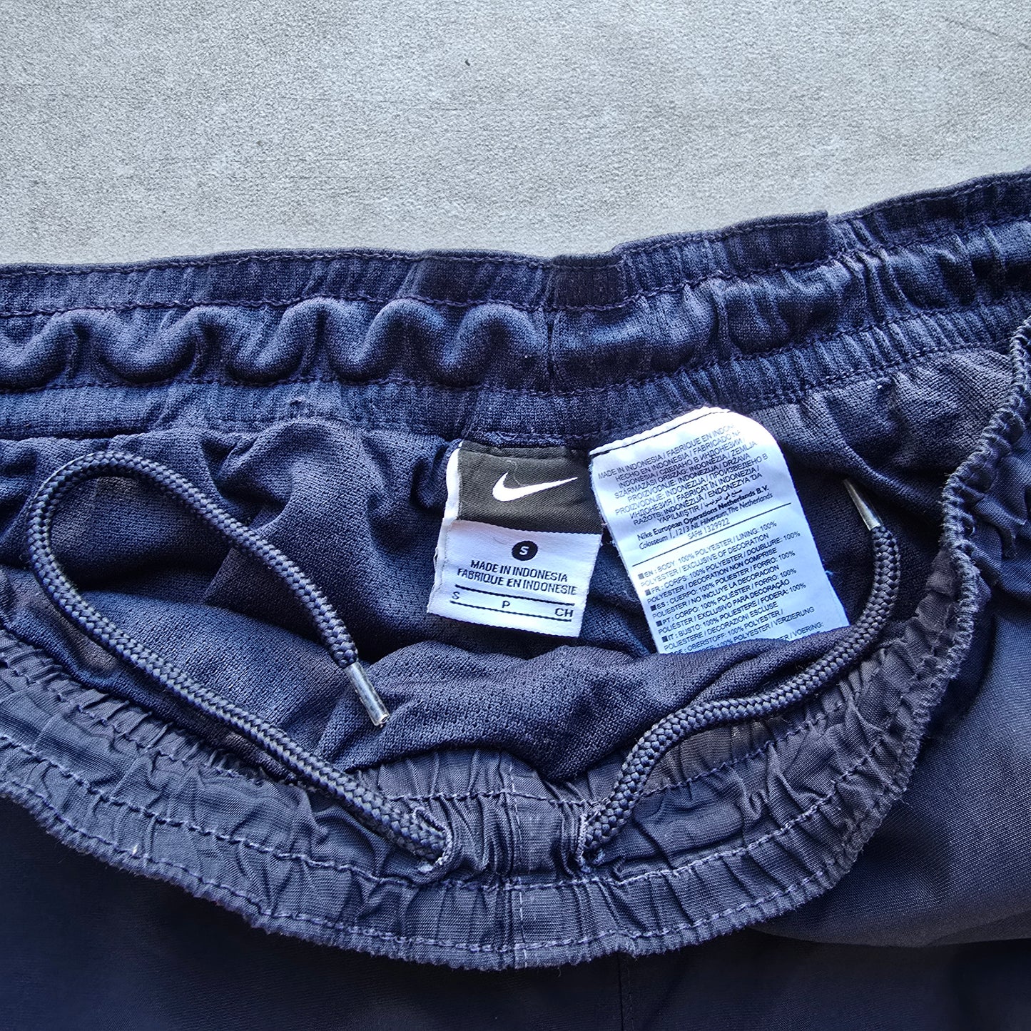 Vintage 2000's Nike Mini Swoosh Ankle Zip Track Pants - S