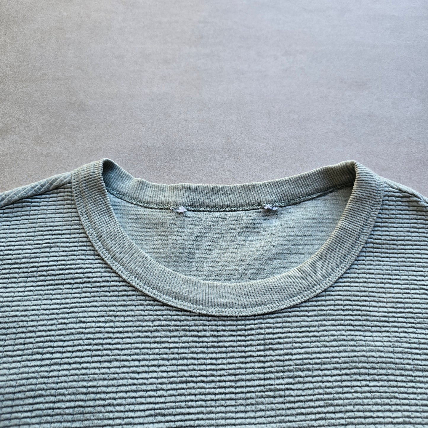 Calvin Klein Waffle Tee - M