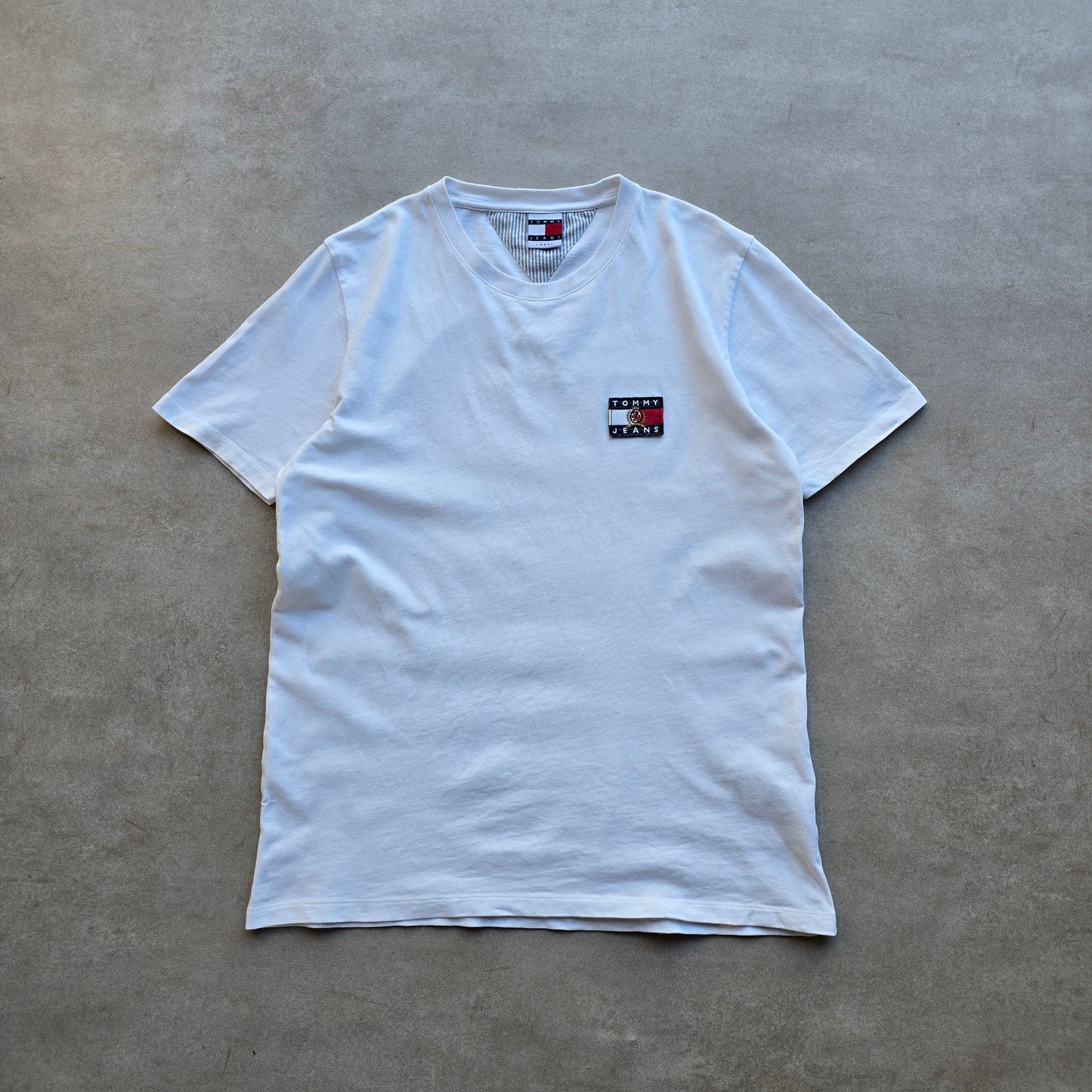 Vintage Tommy Hilfiger Flag Tee - M/L