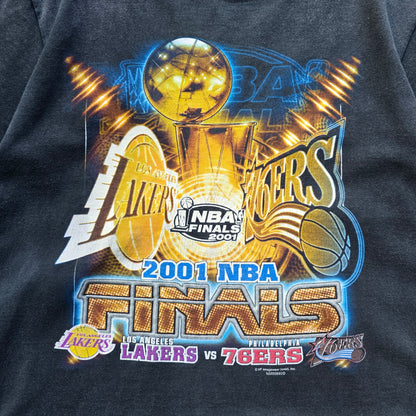 Vintage 2001 NBA Finals Lakers vs 76ers Tee - S