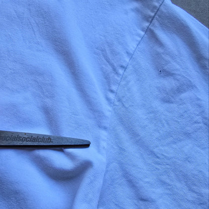 Vintage 2000's Tommy Hilfiger Tee - L