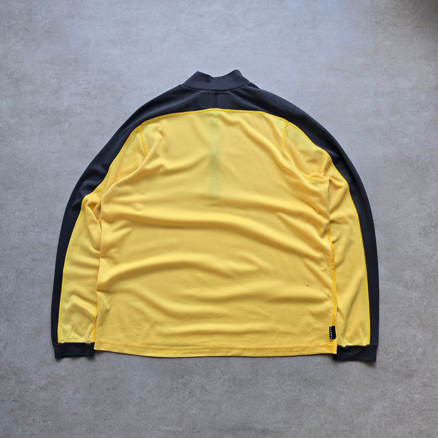 Vintage Nike ACG 1/2 Zip Base Layer Top - L