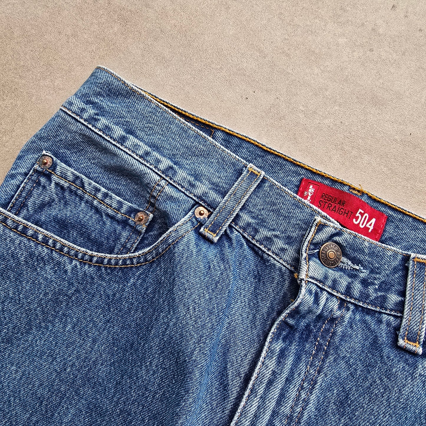 Vintage Levi's 504 Jeans - 35 x 30