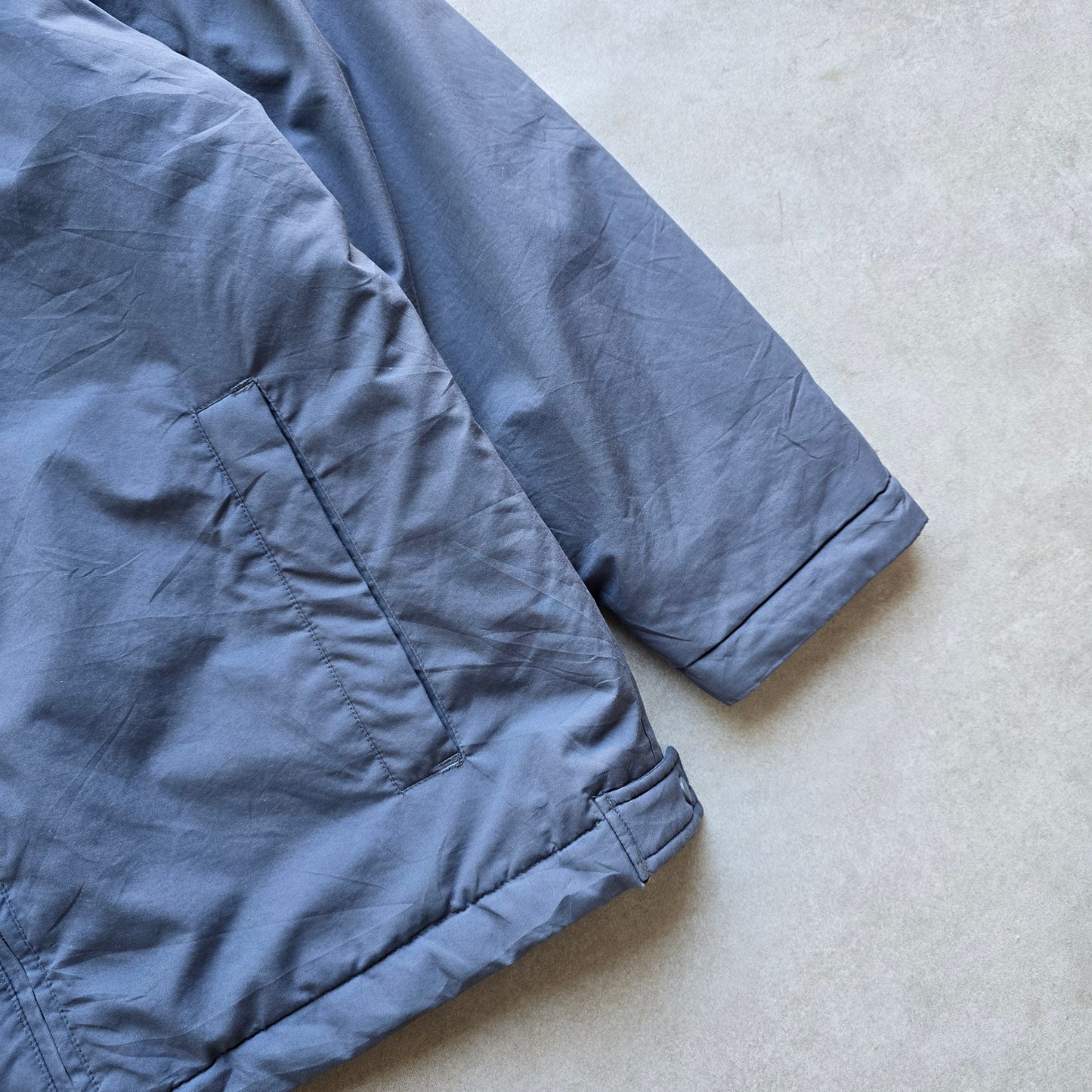 Vintage 2000's Nike Mini Swoosh Insulated Jacket - M