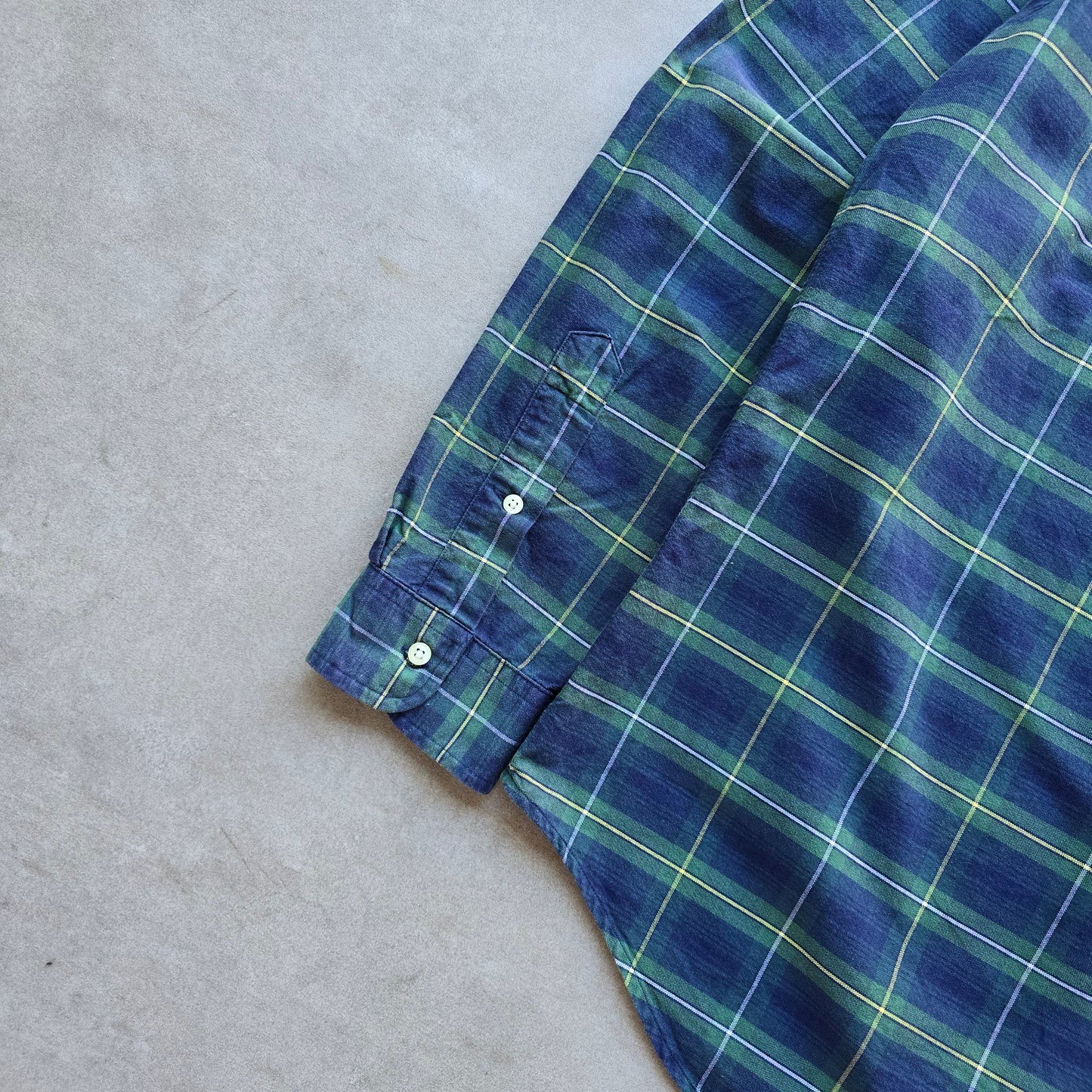 Ralph Lauren Plaid Long Sleeve Button Up Shirt - L