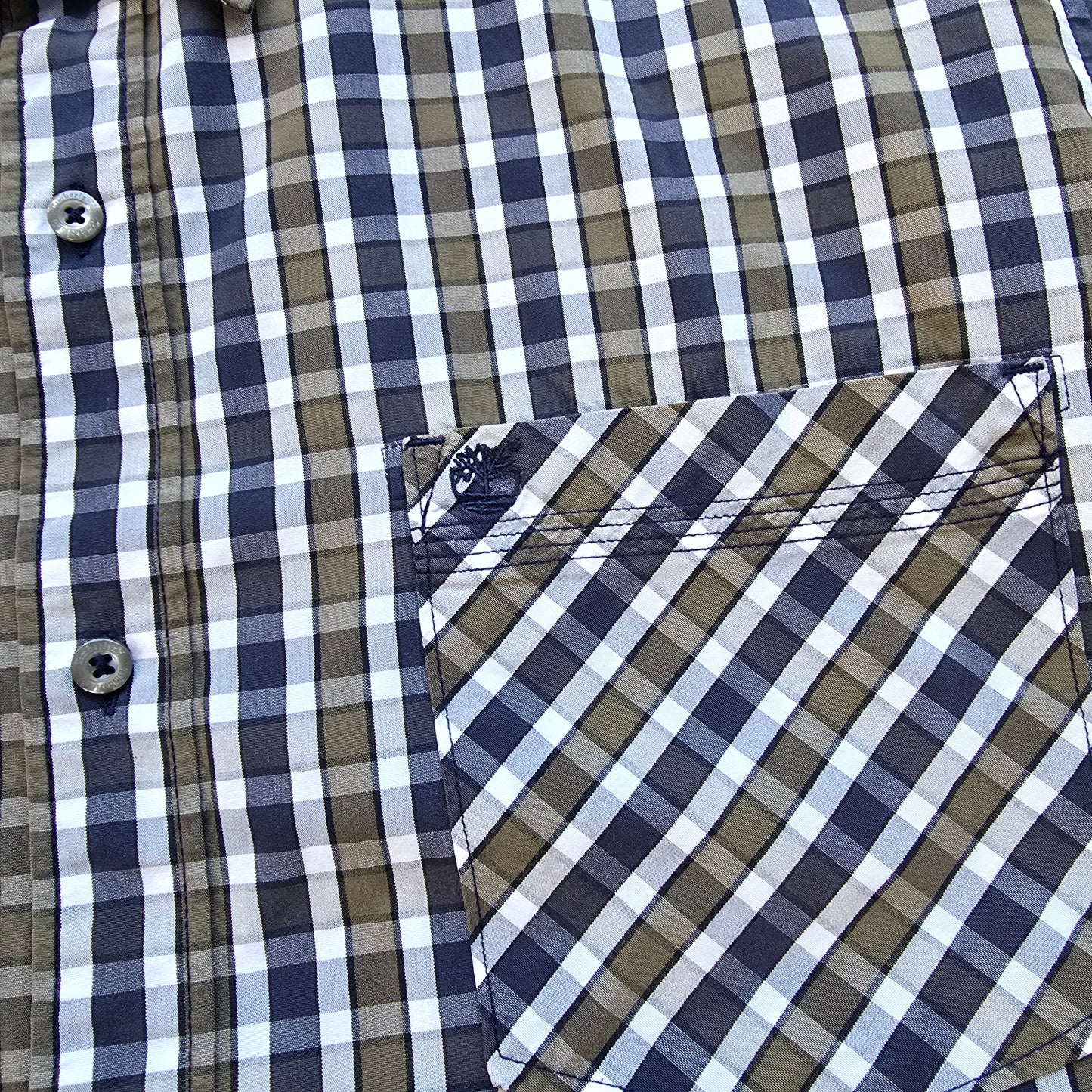 Vintage 2000's Timberland Plaid Short Sleeve Button Up Shirt - XXL