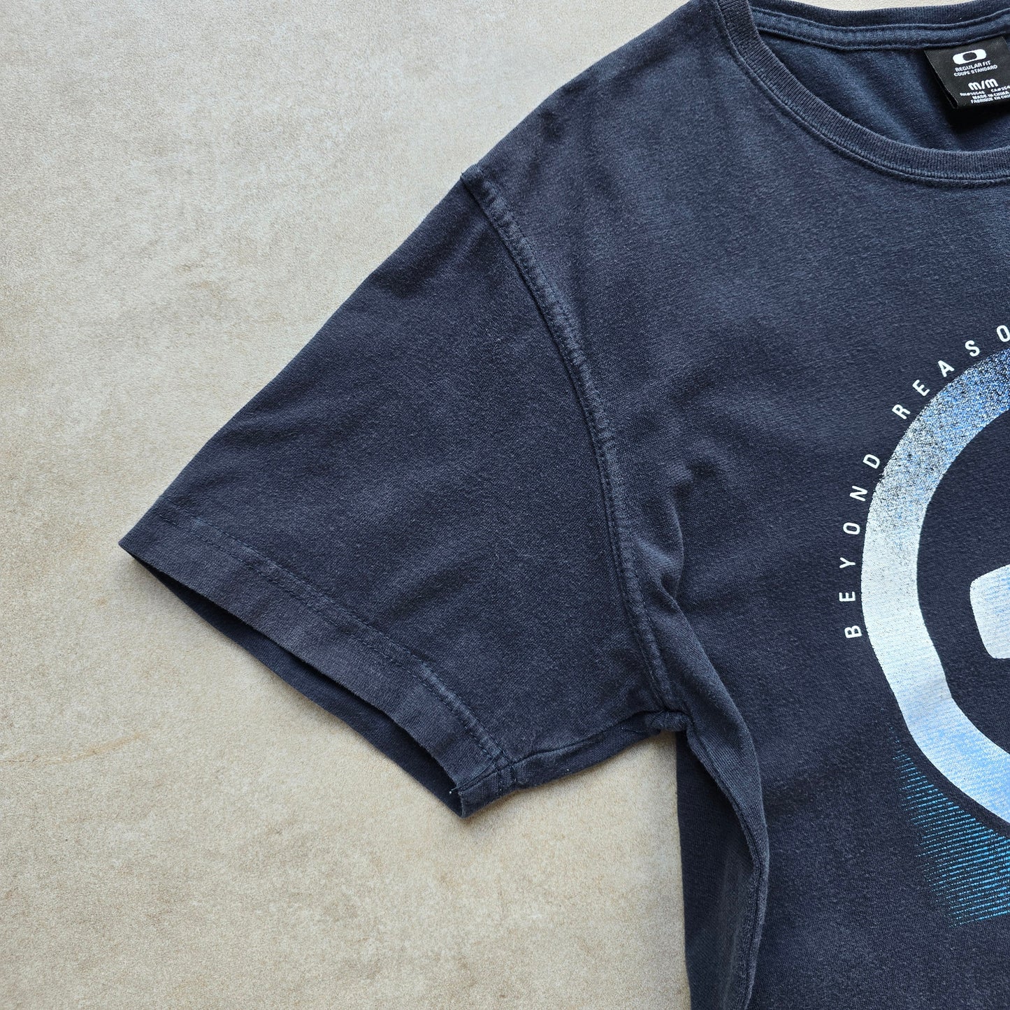 Vintage 2000's Oakley Tee - M
