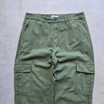 XLarge Cargo Pants - 32