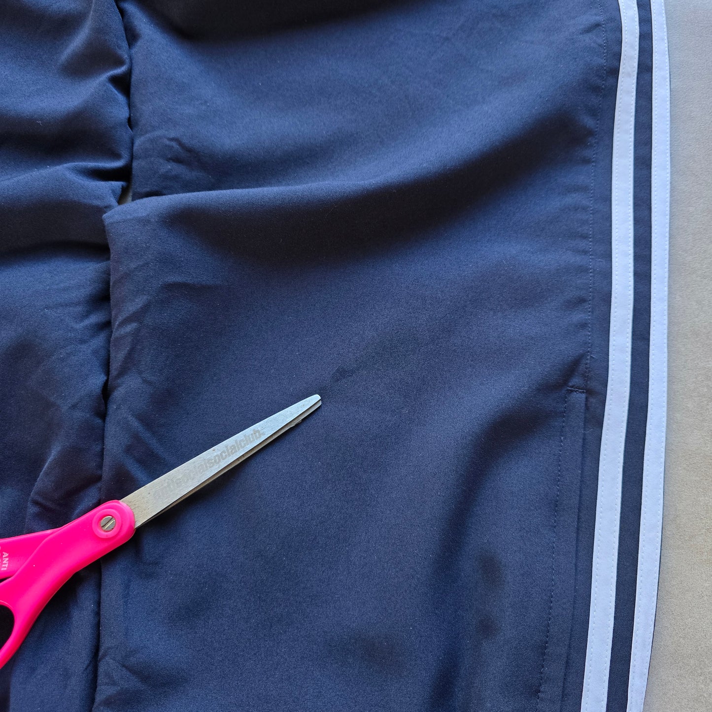 Vintage 2000's Adidas 3 Stripe Ankle Zip Navy Track Pants - L/XL