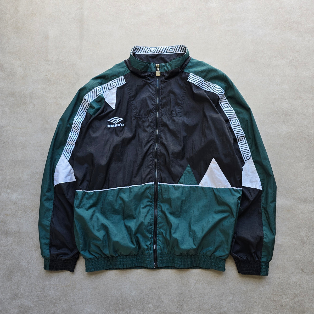 Vintage 90's Umbro Windbreaker Jacket - M