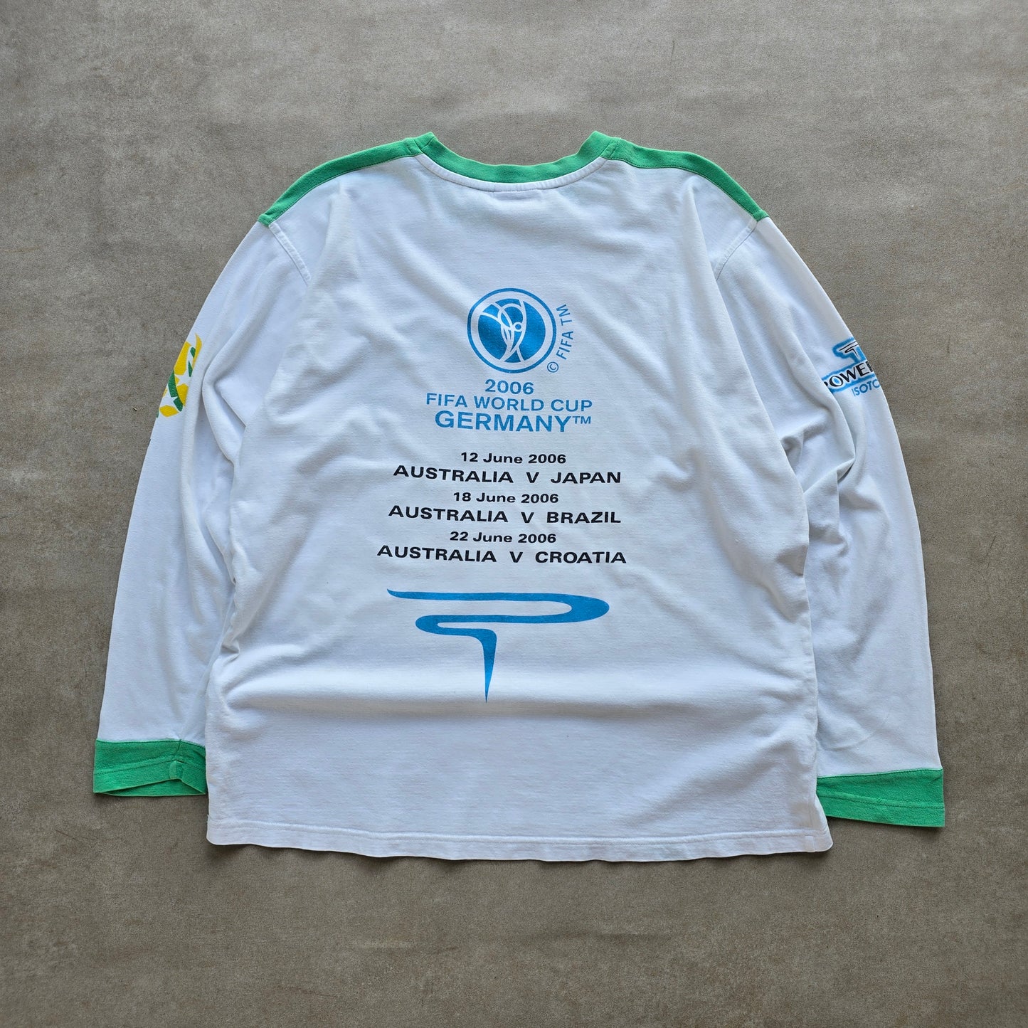 Vintage 2006 Fifa World Cup Germany Socceroos Long Sleeve Tee - M