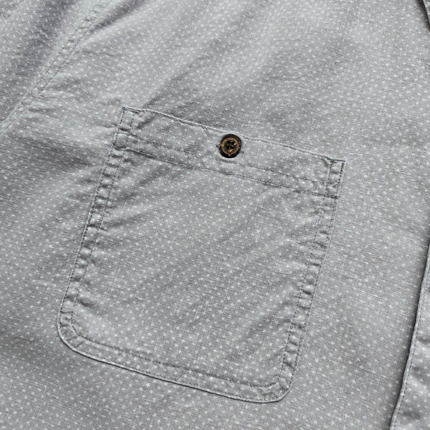 Patagonia Short Sleeve Button Up Shirt - XL