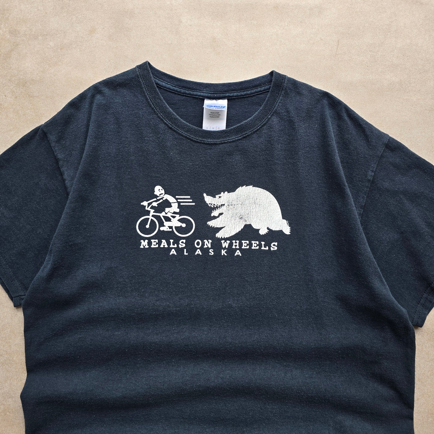 Vintage 2000's Meals On Wheels Alaska Tee - L