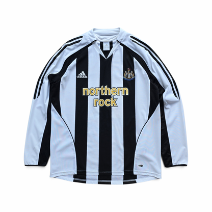Vintage 2005 Adidas Newcastle Home Long Sleeve Jersey - L