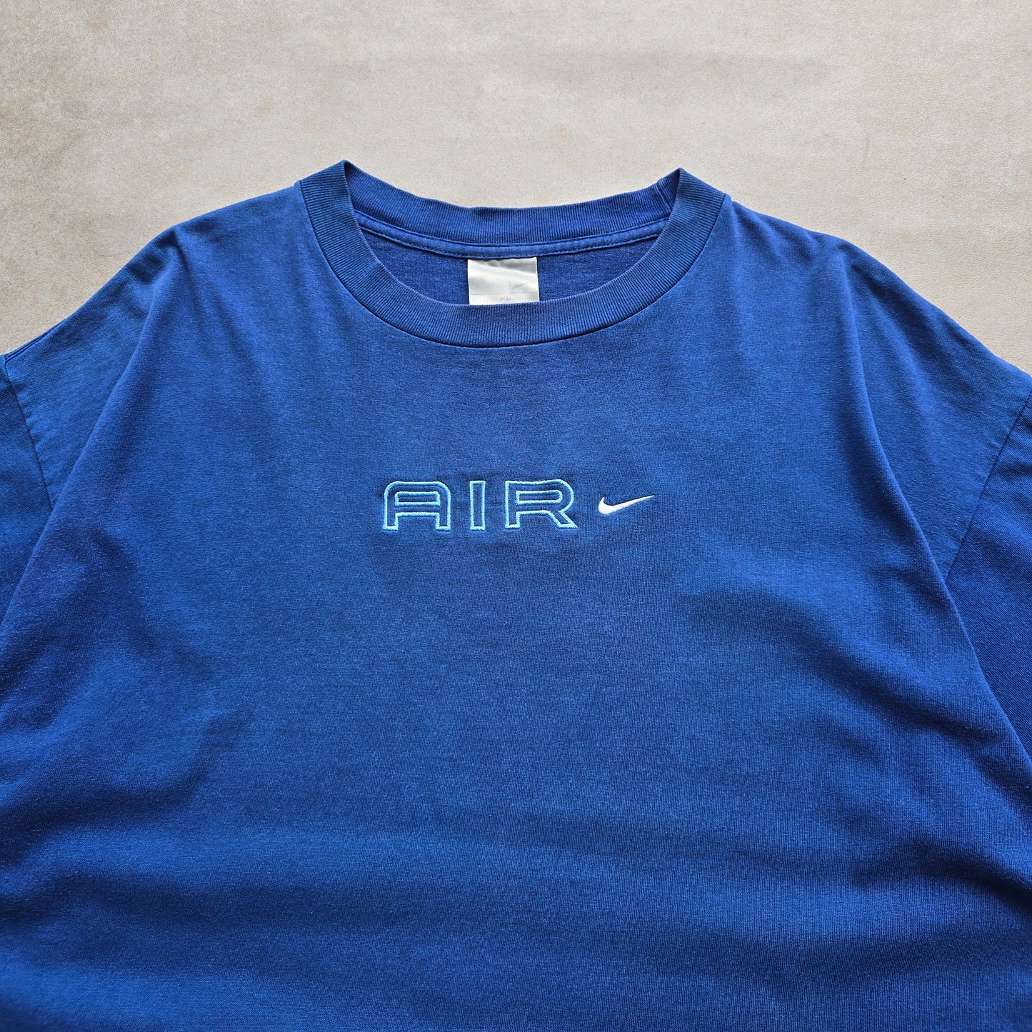 Vintage 2000's Nike Air Embroidered Logo Tee - XL