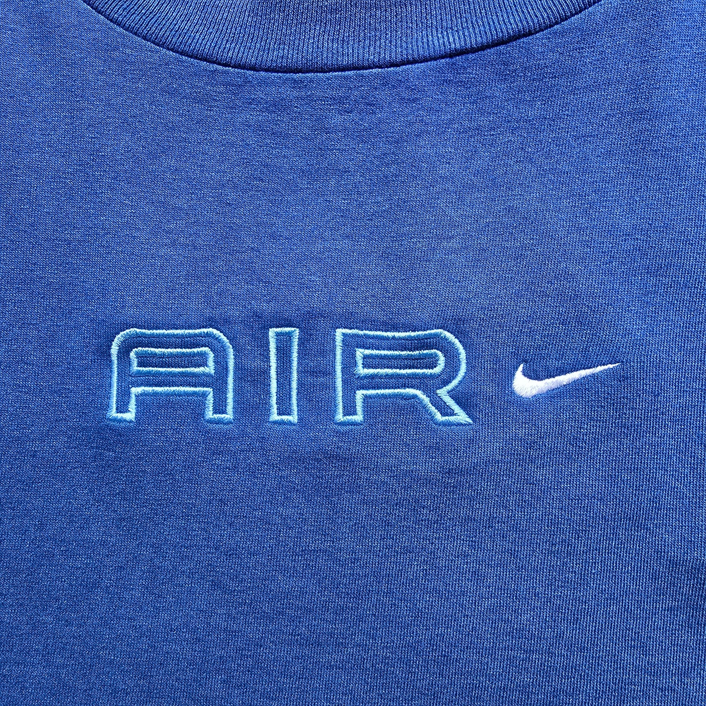 Vintage 2000's Nike Air Embroidered Logo Tee - XL