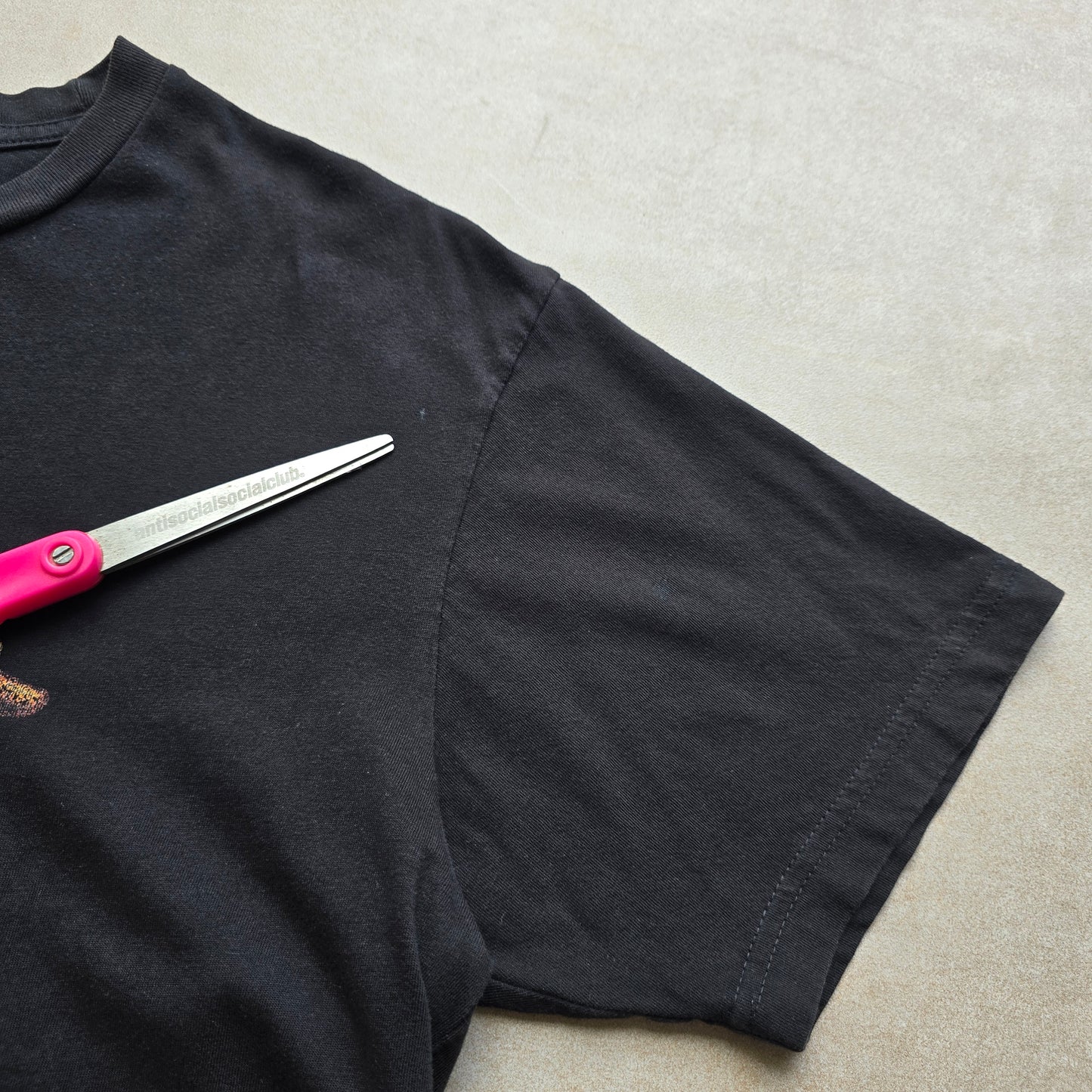 The Dirt Label Friday Bears Tee - L