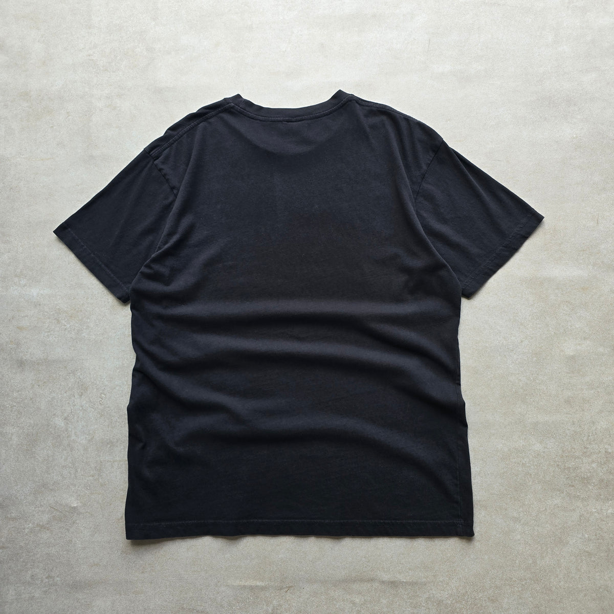 The Dirt Label Friday Bears Tee - L