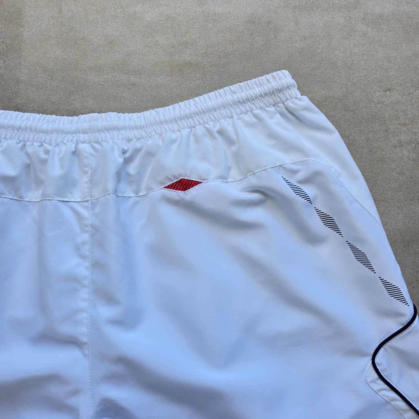 Vintage 2000s Umbro England Shorts - L/XL