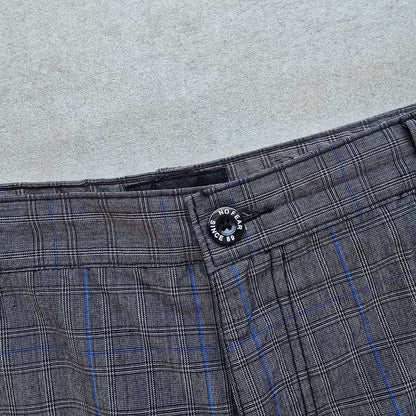 Vintage 2000's No Fear Plaid Shorts - 36