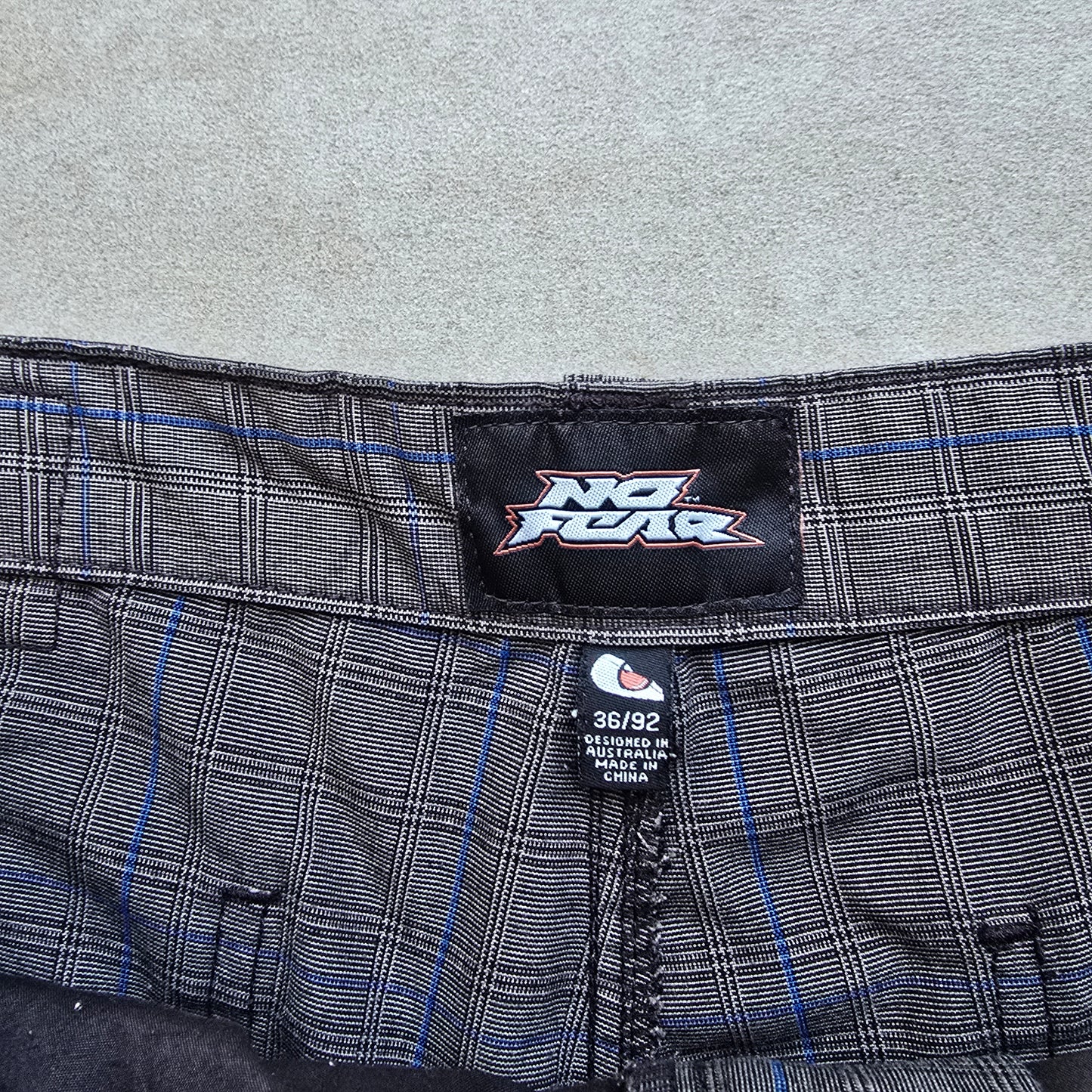 Vintage 2000's No Fear Plaid Shorts - 36