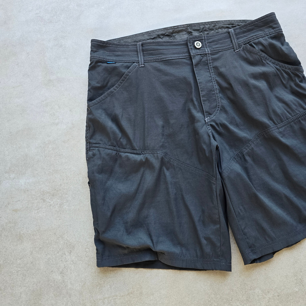 Kuhl Cargo Shorts - 36
