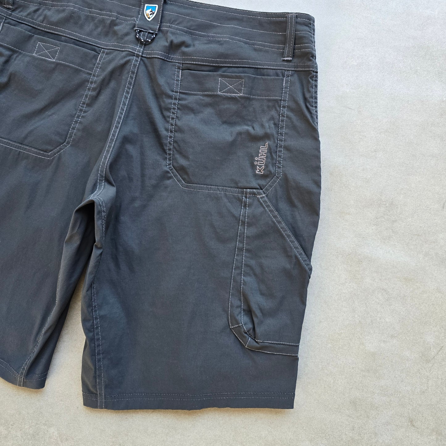 Kuhl Cargo Shorts - 36