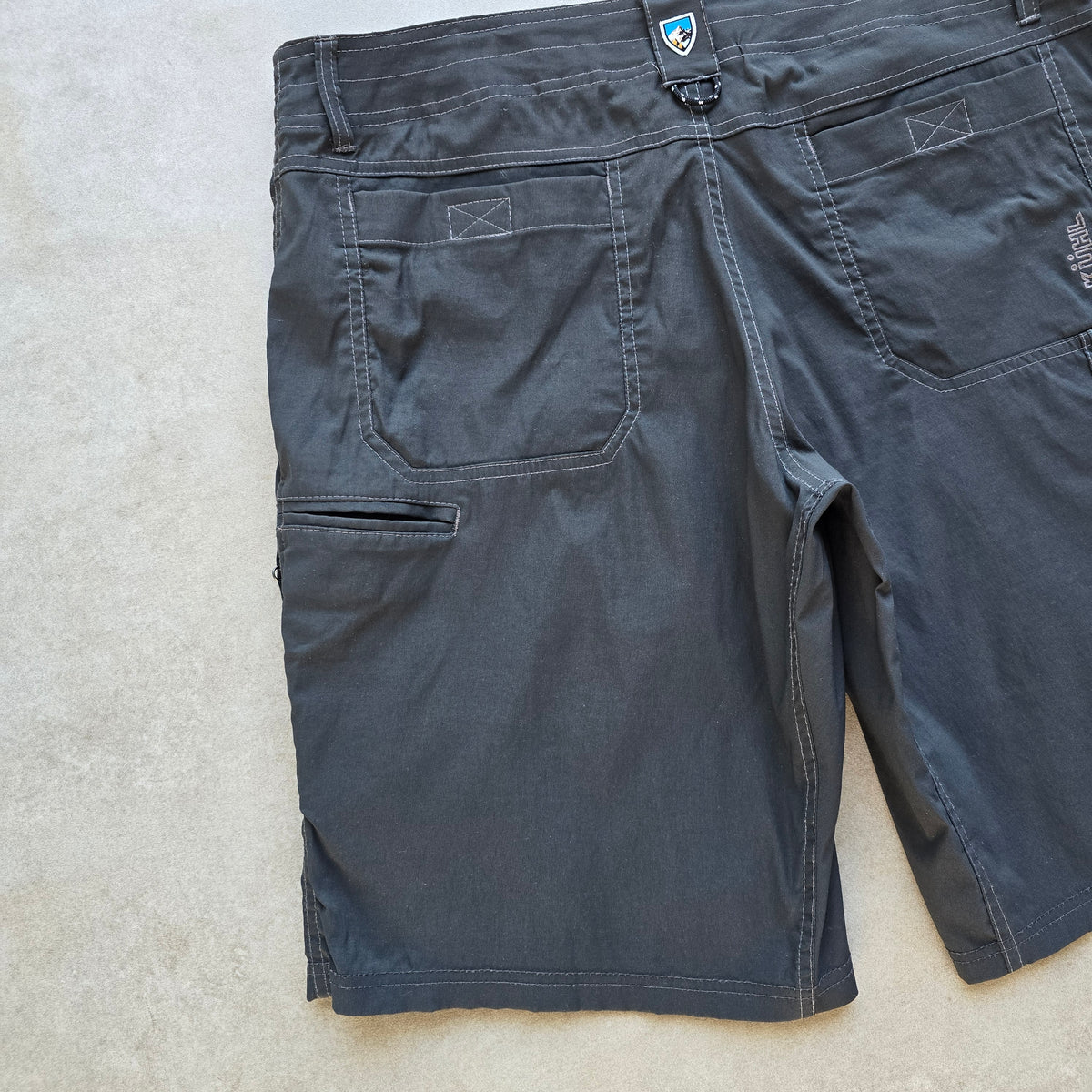 Kuhl Cargo Shorts - 36