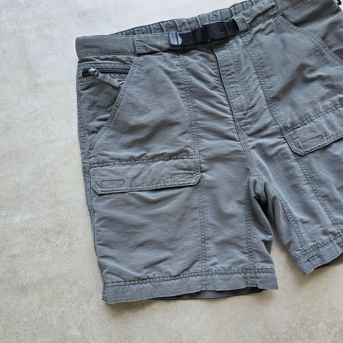 The North Face Cargo Shorts - L