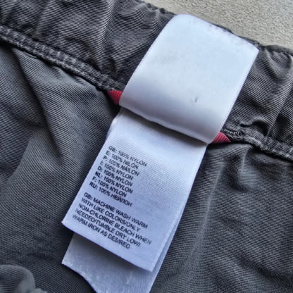 The North Face Cargo Shorts - L