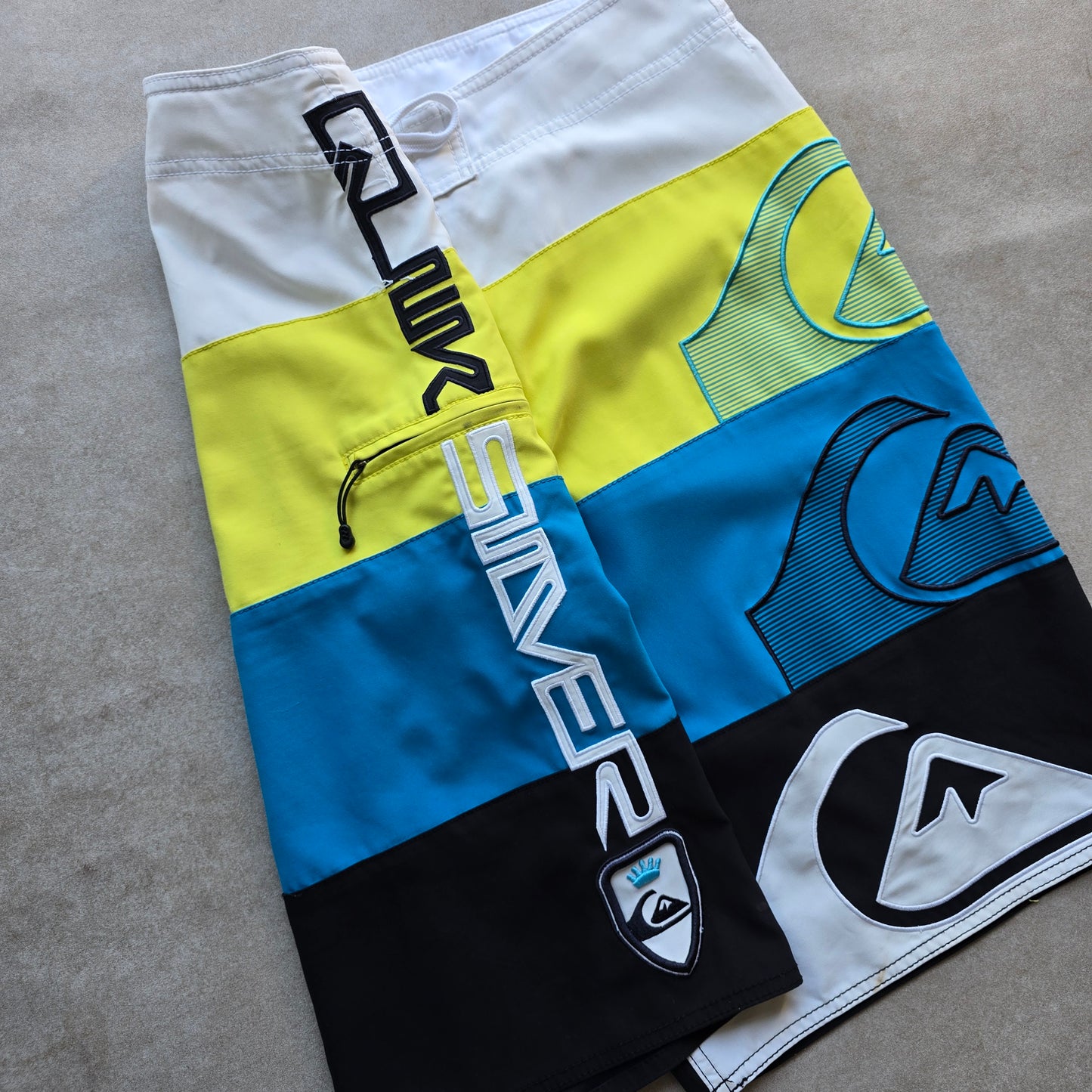 Vintage 2000's Quiksilver Board Shorts - 34