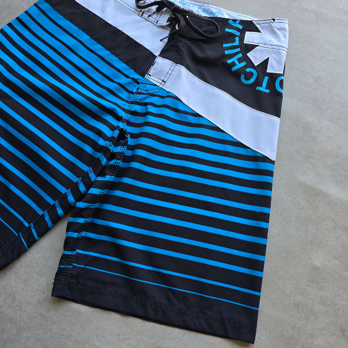 Vintage 2000's Billabong x Red Hot Chilli Peppers Board Shorts - 34
