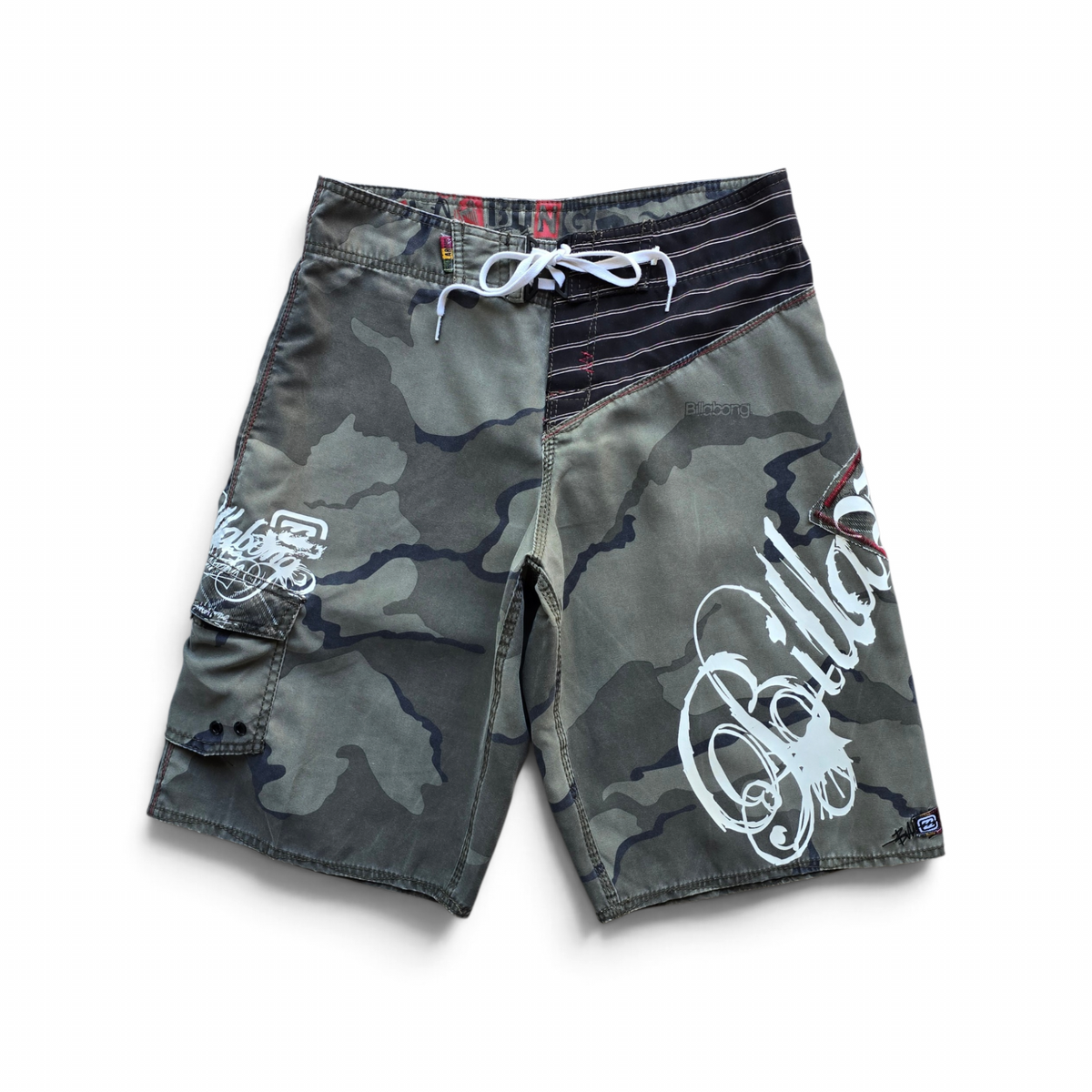 Vintage 2000's Billabong Camo Board Shorts - 30
