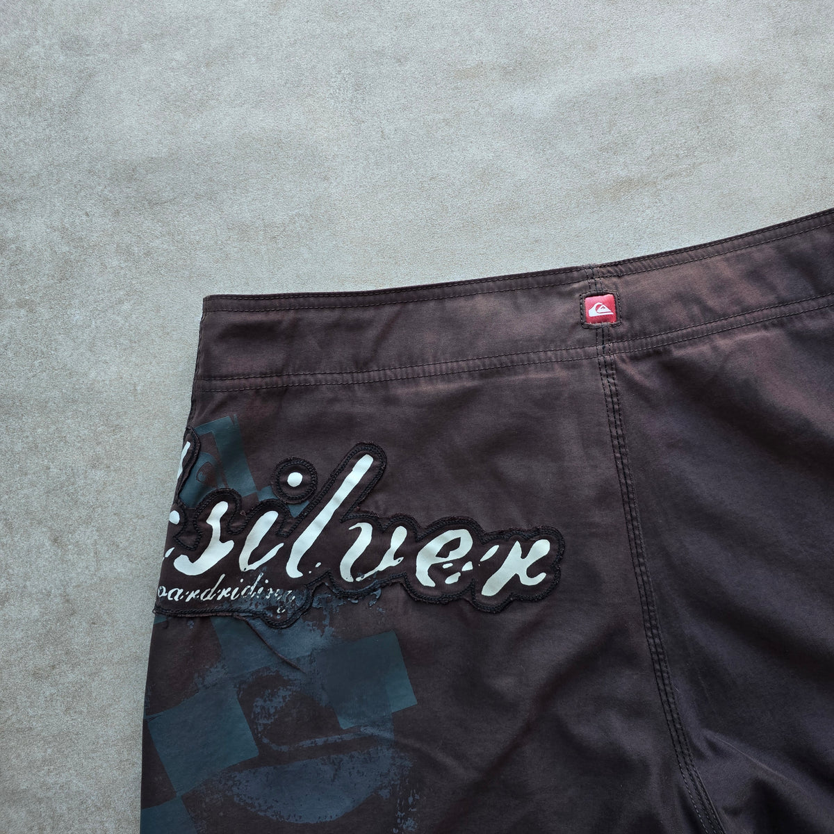 Vintage 2000's Quiksilver Board Shorts - 34