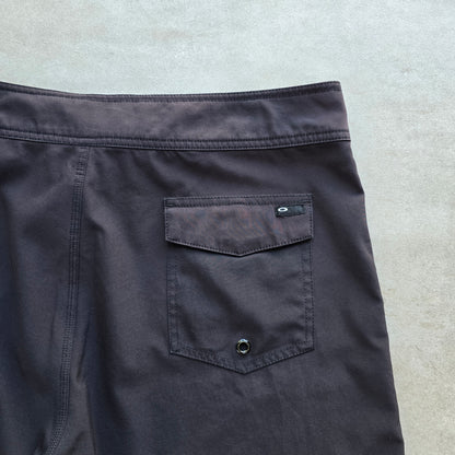 Vintage 2000's Oakley Lightweight Board Shorts - 32
