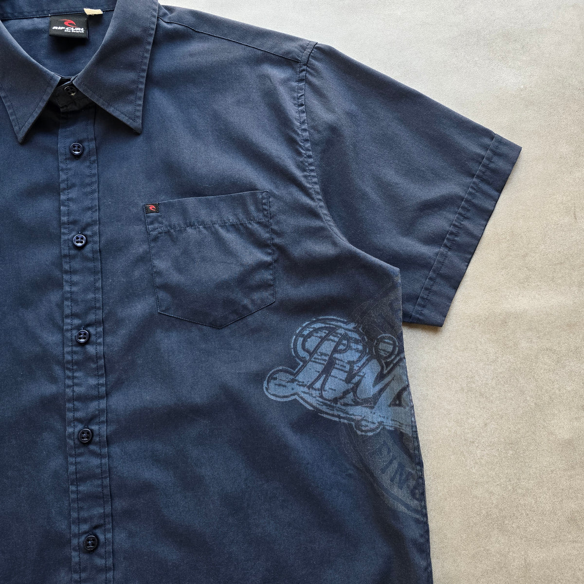 Vintage 2000's Rip Curl Short Sleeve Button Up Shirt - L