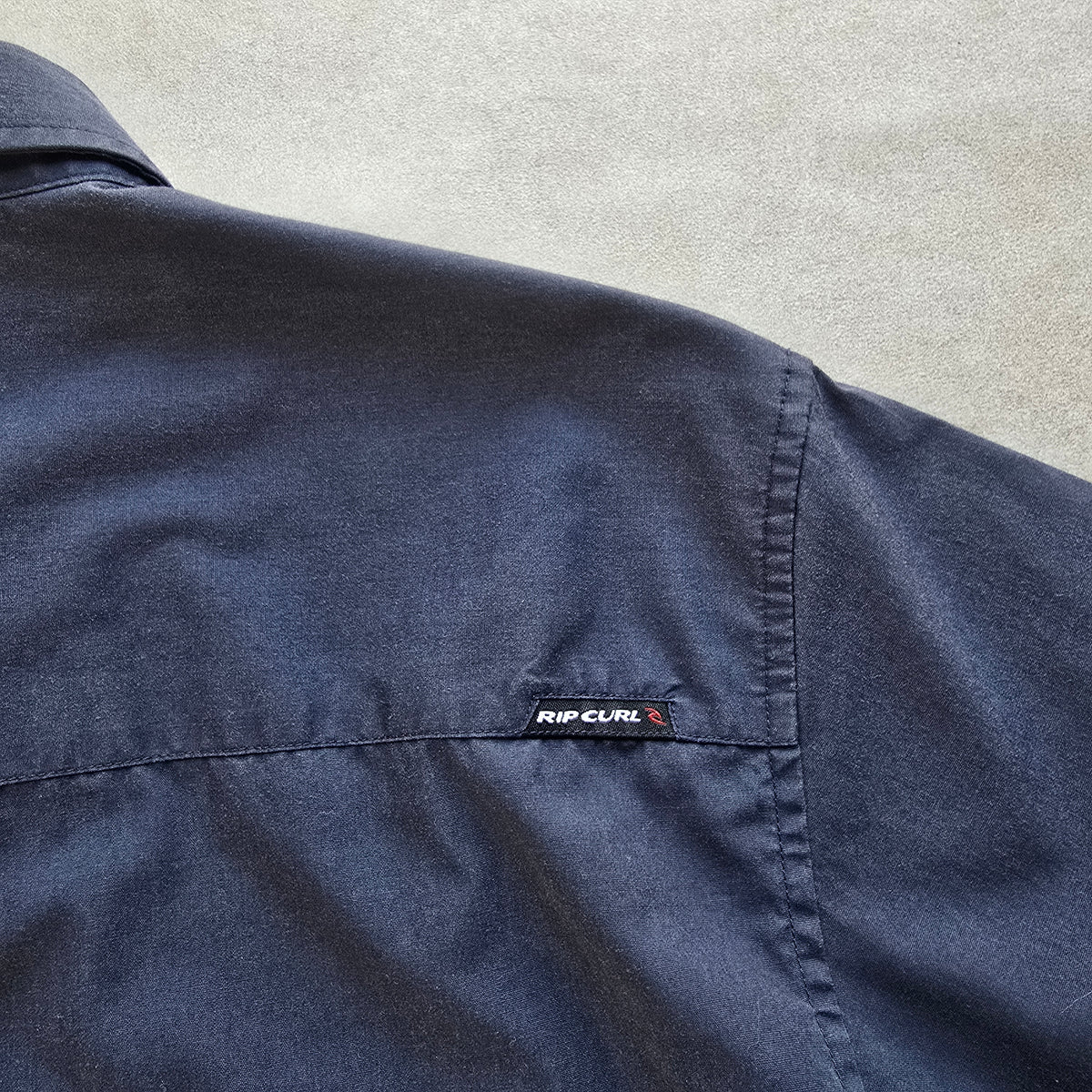 Vintage 2000's Rip Curl Short Sleeve Button Up Shirt - L