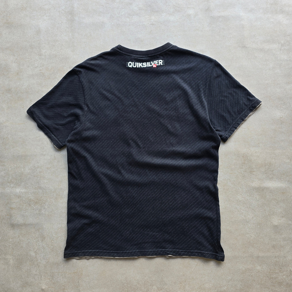 Vintage 2000's Quiksilver Tee - M