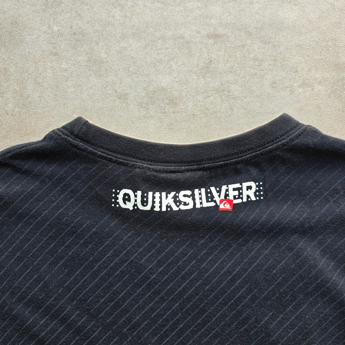 Vintage 2000's Quiksilver Tee - M
