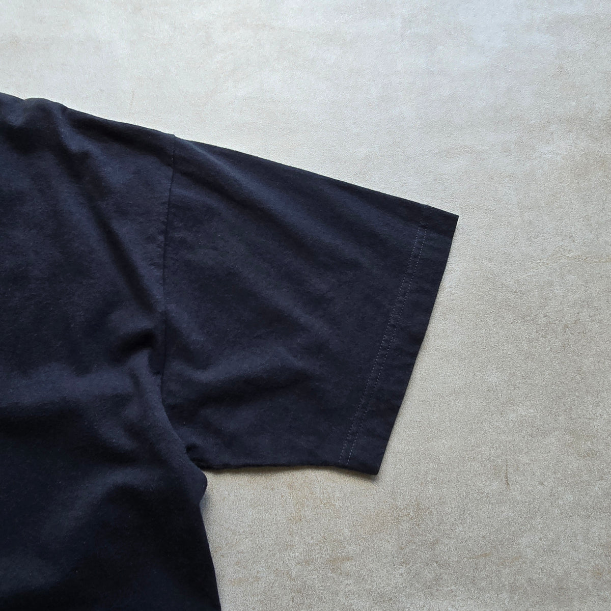 Vintage 2000's Hurley Tee - XL