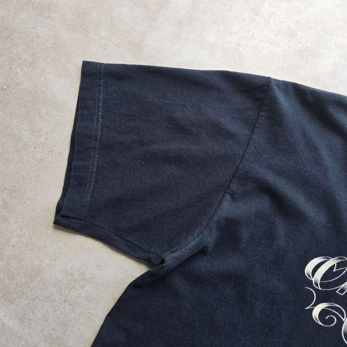 Vintage 2000's Hurley Tee - XL