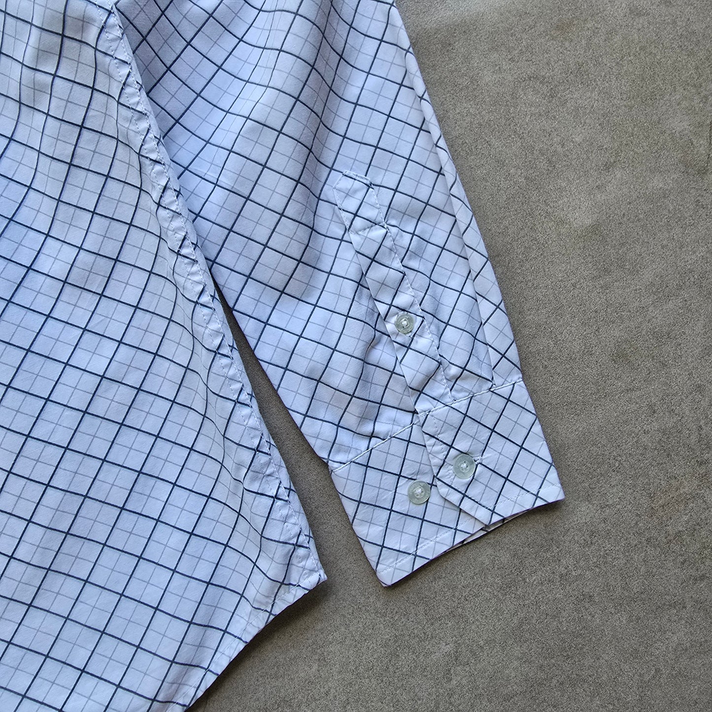 Vintage 2000's Billabong Long Sleeve Button Up Shirt - M