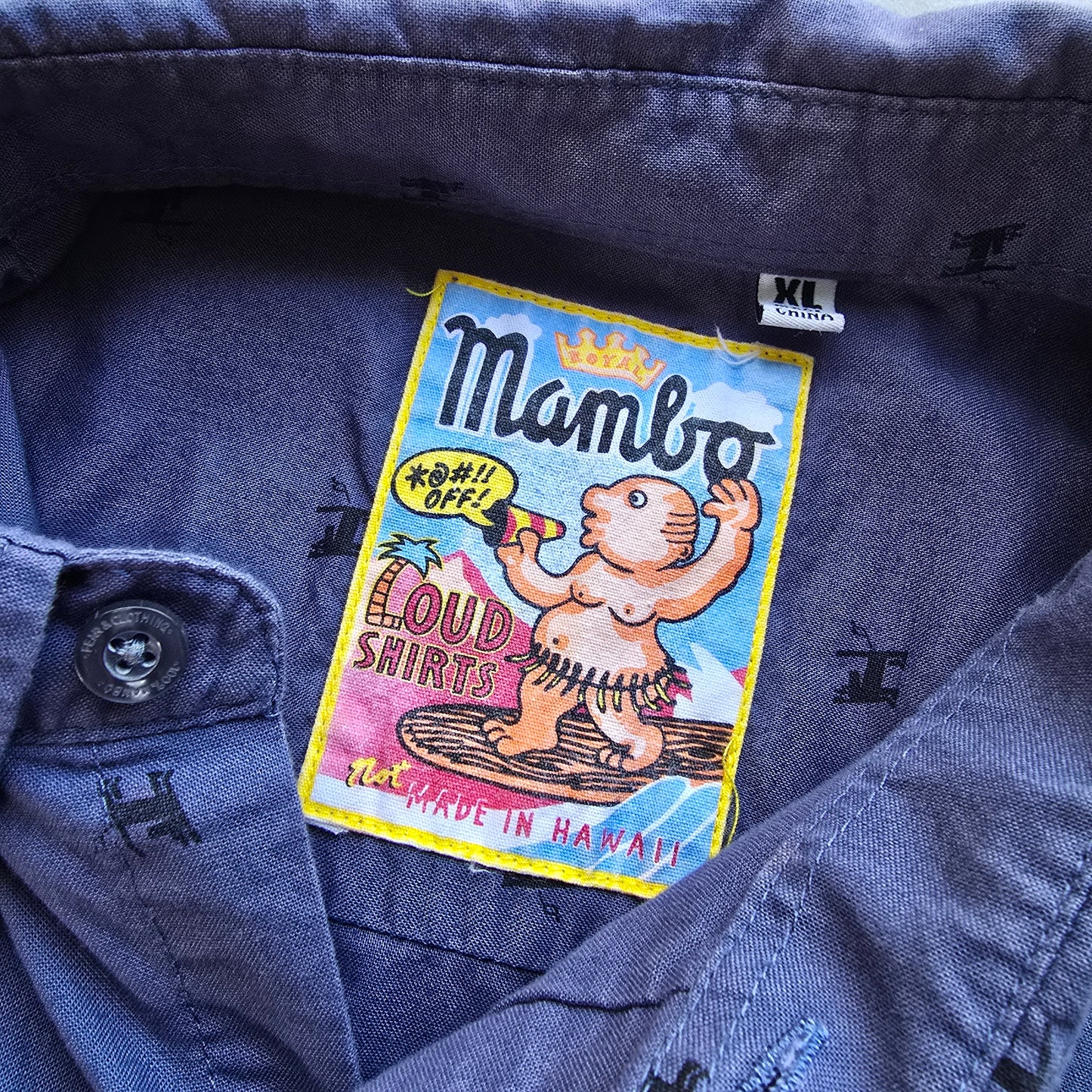 Mambo Loud Long Sleeve Button Up Shirt - L