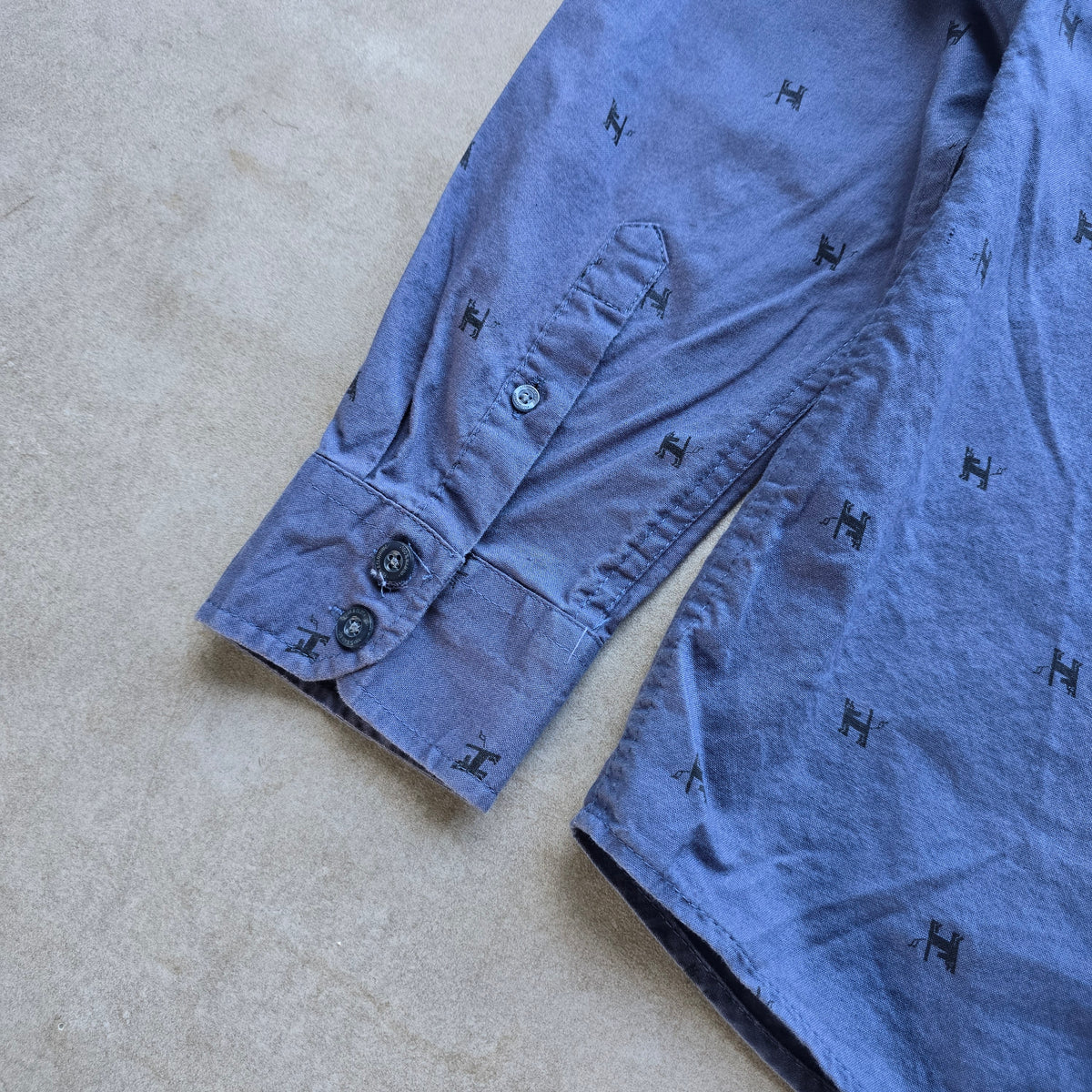 Mambo Loud Long Sleeve Button Up Shirt - L