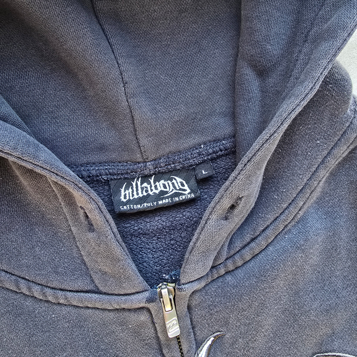 Vintage 2000's Billabong Full Zip Hoodie - L