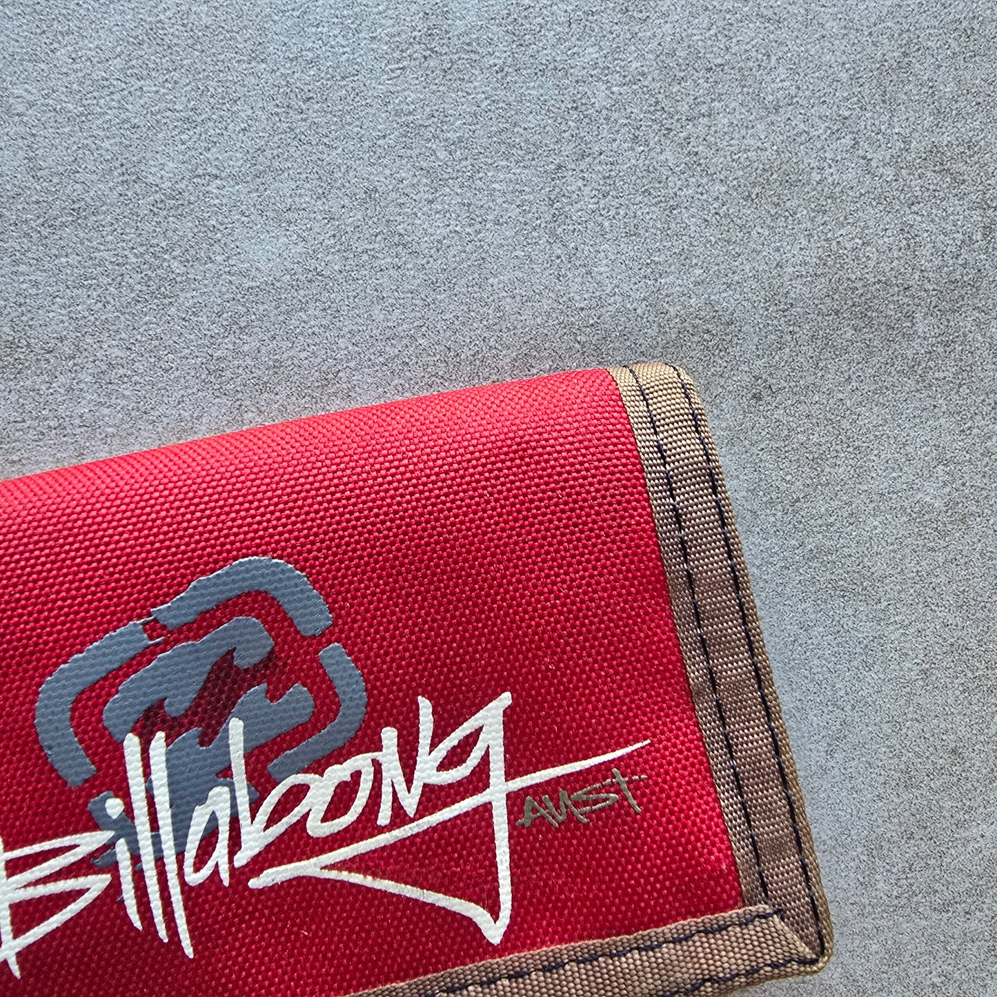 Vintage 2000's Billabong Wallet